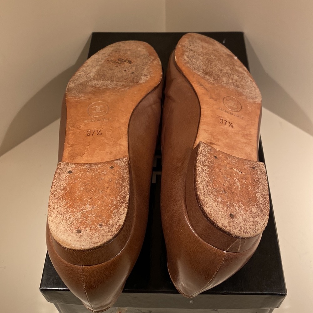 Vintage Chanel taupe / black ballet flats 37.5 - Picture 2 of 3